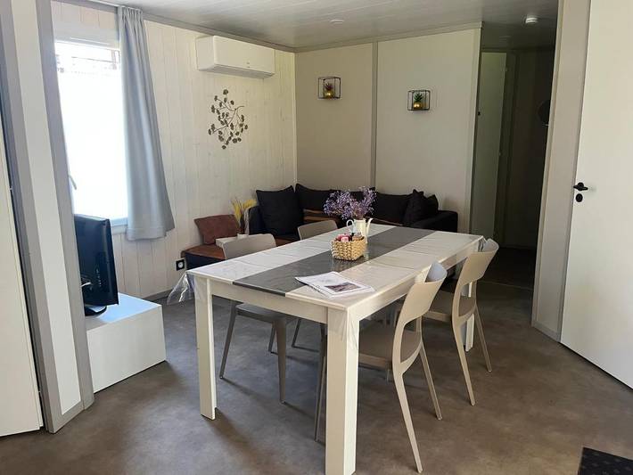 Gîte pour 4 personnes, avec vue et piscine ainsi que vue sur le lac et jardin à Labouheyre - 4