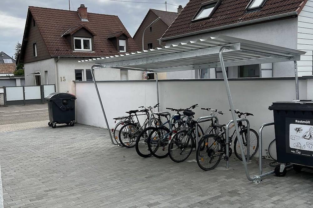Entire apartment, Gemütliches Studio-apartment in Karlsruhe/neureut- Nähe Uni/kit/messe in Karlsruhe, Rhine Plain