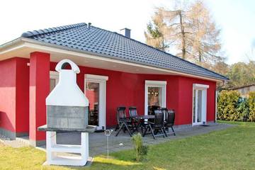 Ferienhaus für 4 Personen, mit Terrasse und Garten, mit Haustier in Kröslin