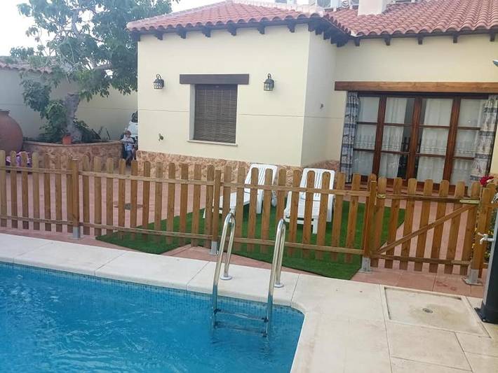 Casa rural para 8 personas, con Jacuzzi y Terraza además de Jardín y Piscina en Ciudad Real