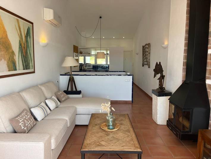 Ferienwohnung für 2 Personen, mit Balkon und Ausblick in Fornells