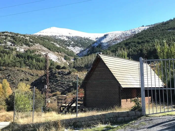 Casa rural para 10 personas, con piscina además de jardín y vistas, Se admiten mascotas - 1