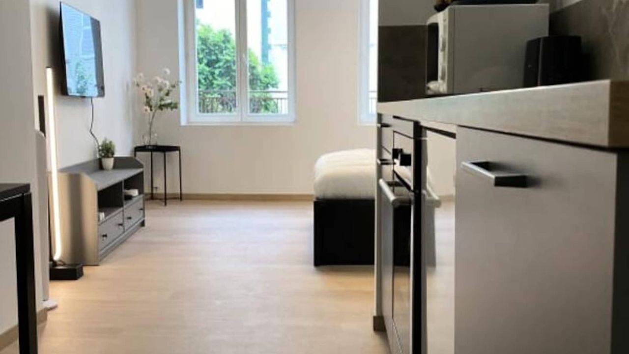Entire holiday apartment, Ferienwohnung für 2 Personen (45 m²) in Thionville in Thionville, Moselle