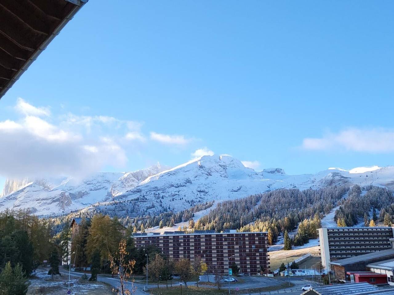 Ganze Wohnung, Residenz Hameau du Puy, gemütliche 2-Zimmer-Wohnung für 4 Personen mit Pool, nahe den Pisten in Saint-Étienne-en-Dévoluy, Le Dévoluy
