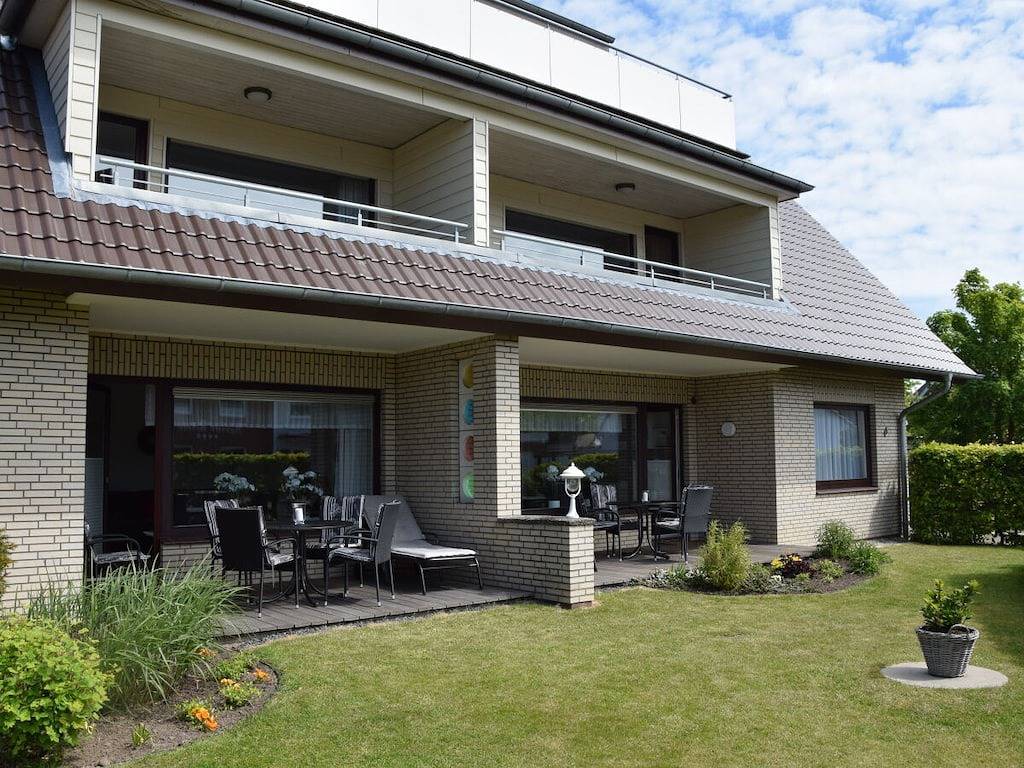 Ferienwohnung in Büsum mit Schwimmbecken in Büsum, Dithmarschen