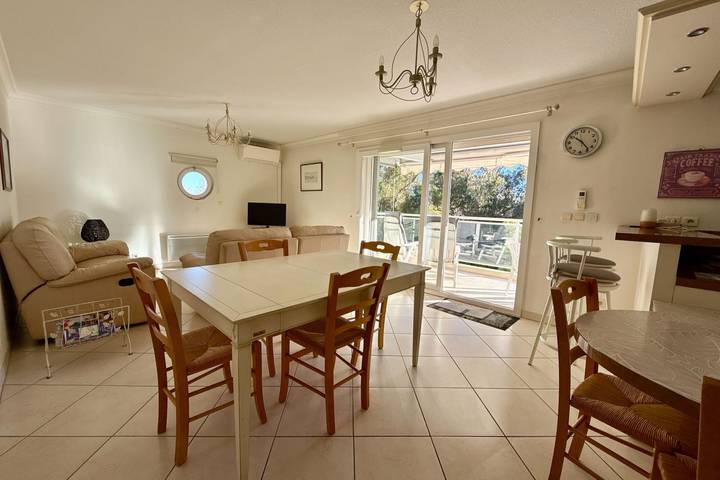 Gîte pour 4 personnes, avec piscine et balcon à Mandelieu-la-Napoule - 3