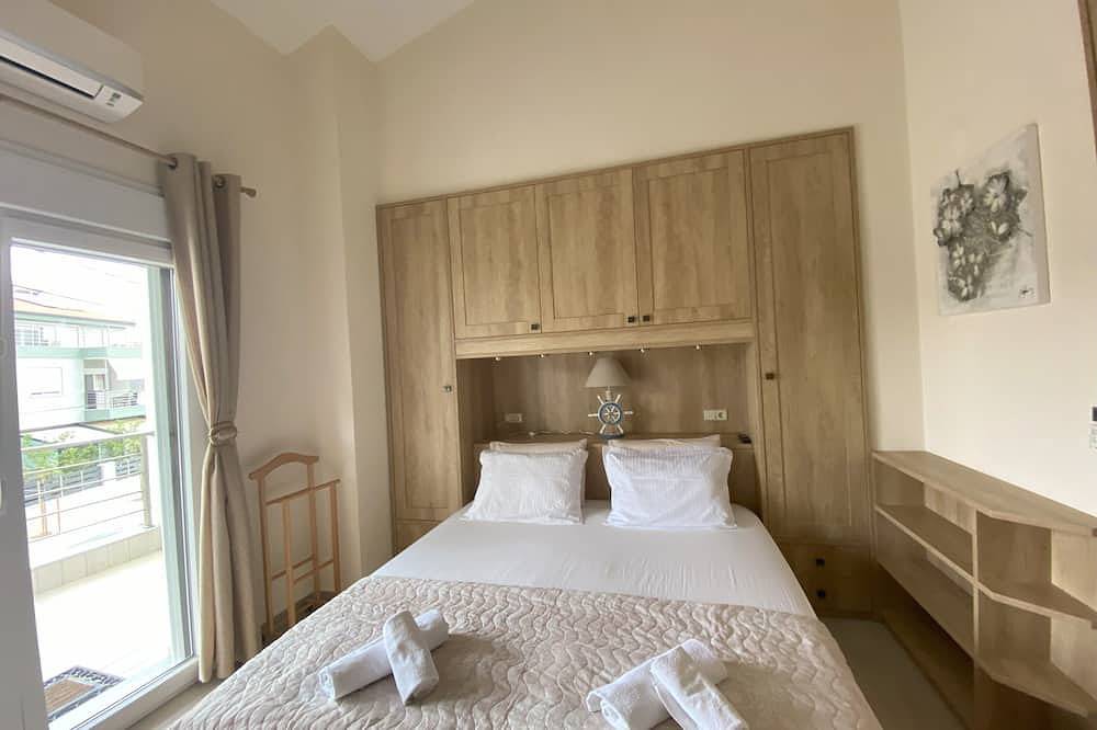 Villa Nikoleti - three bedroom house few minutes from the beach in Nikiti, Sithonia Peninsula