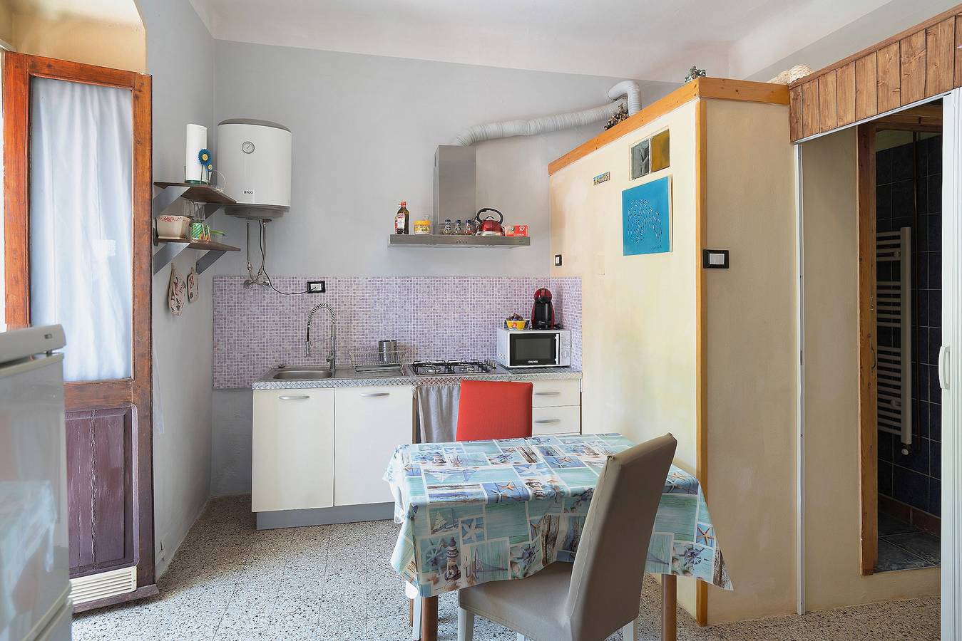 Appartement entier, Appartement de vacances Acciuga House avec balcon, jardin partagé & Wi-Fi in Biassa, La Spezia