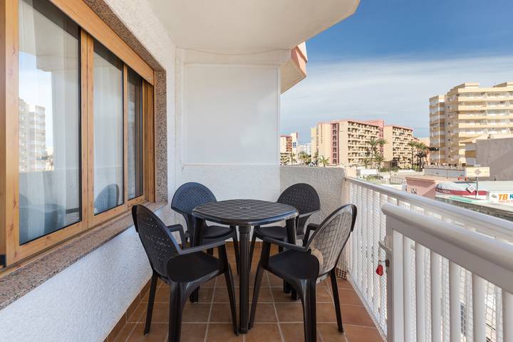 Casa de férias para 5 pessoas, com jardim e varanda, com animais de estimação em La Manga