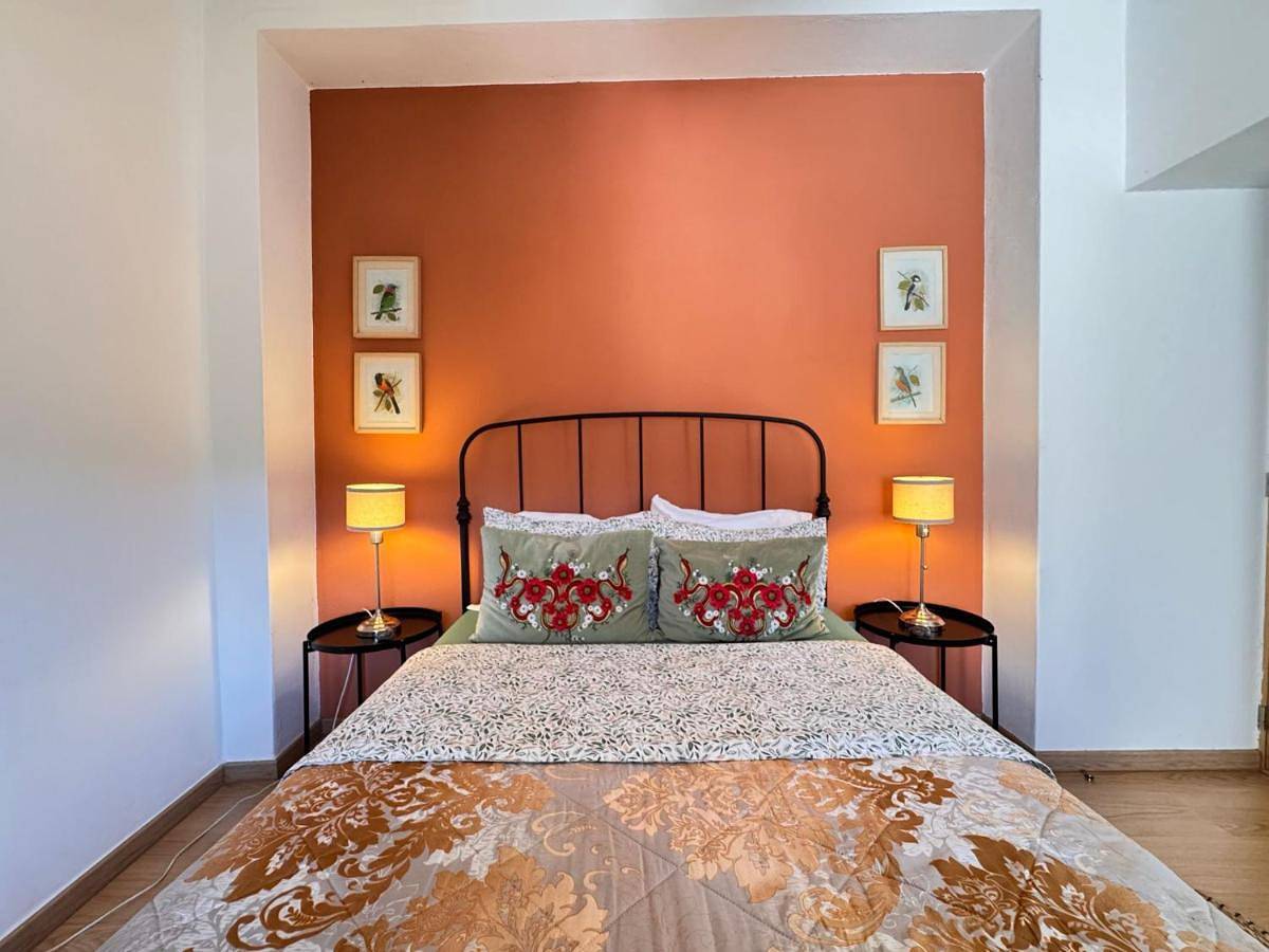Double Room with Shared Bathroom in Silves, District de Faro