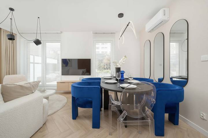Appartement entier, Elegant Apartment for 6 persons | Balcony | Parking in Wrocław, Bas-Silésie