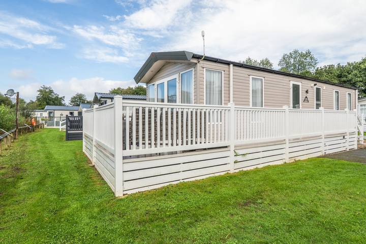 Ferienhaus für 6 Personen, mit Balkon und Terrasse sowie Pool in Devon