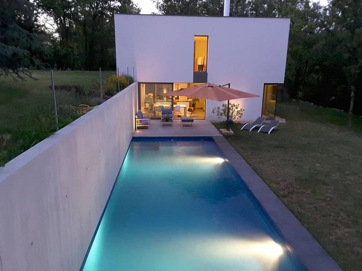 Location de vacances pour 5 personnes, avec Jardin et Piscine à Maxou