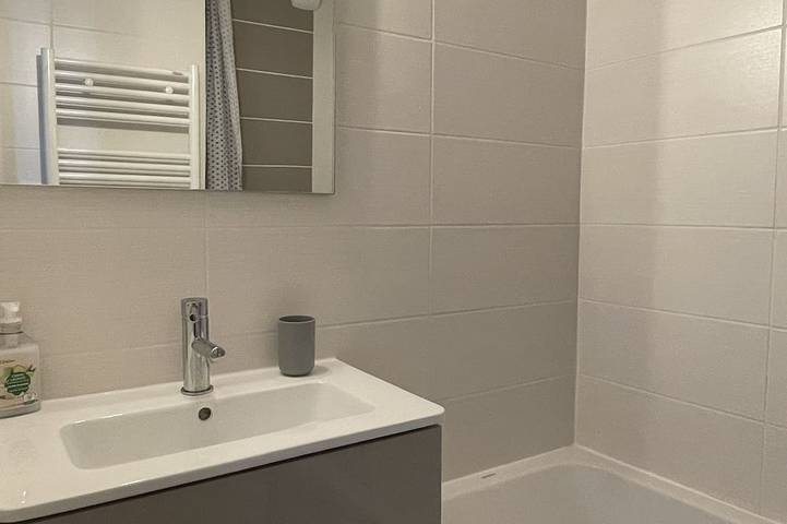 Appartement entier, Studio de Charme 4 pers avec balcon sud et vue montagnes in Morzine, Les Portes du Soleil
