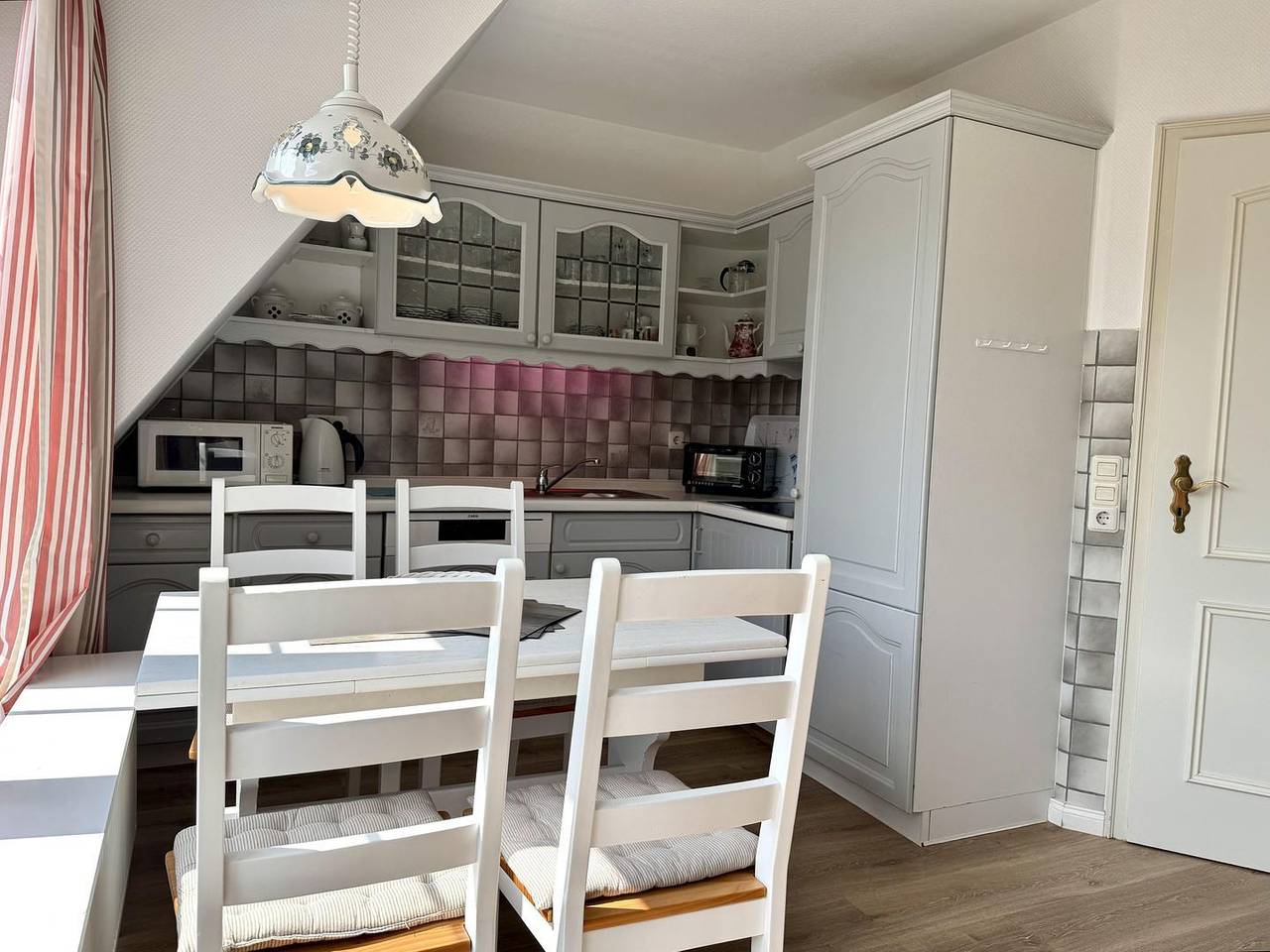 Ganze Wohnung, Gemütliche 3-Zimmer Ferienwohnung für 4 Personen, strandnah in Westerland in Westerland, Sylt (Gemeinde)