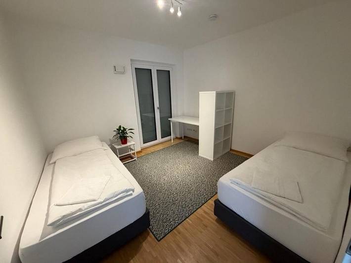 Ferienwohnung für 6 Personen, mit Sauna und Balkon sowie Ausblick in Frankfurt - 4