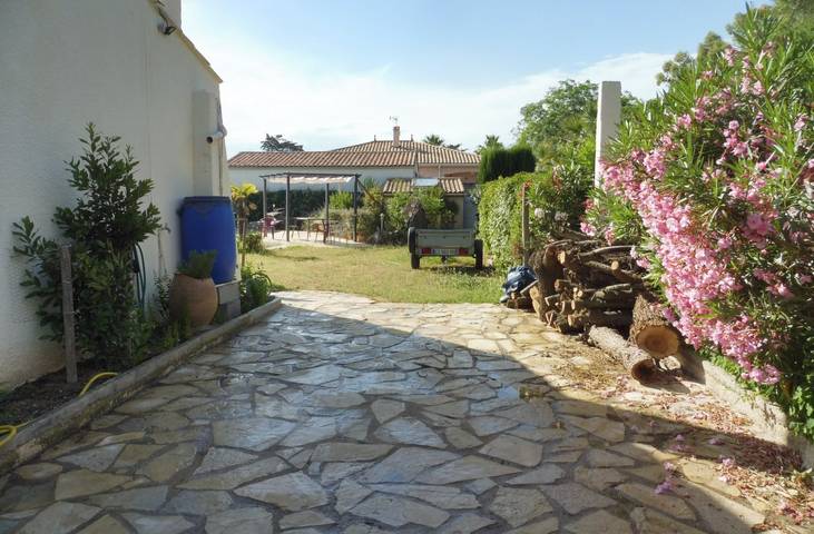 Chambre d’hôte pour 4 personnes, avec jardin et piscine à Marseillan - 2