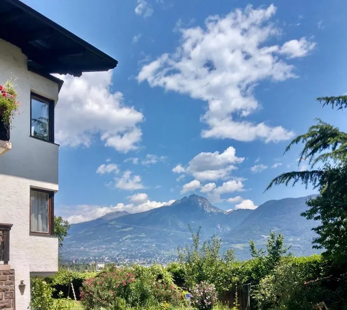 Appartamento vacanze per 4 persone, con balcone e panorama nonché giardino - 1