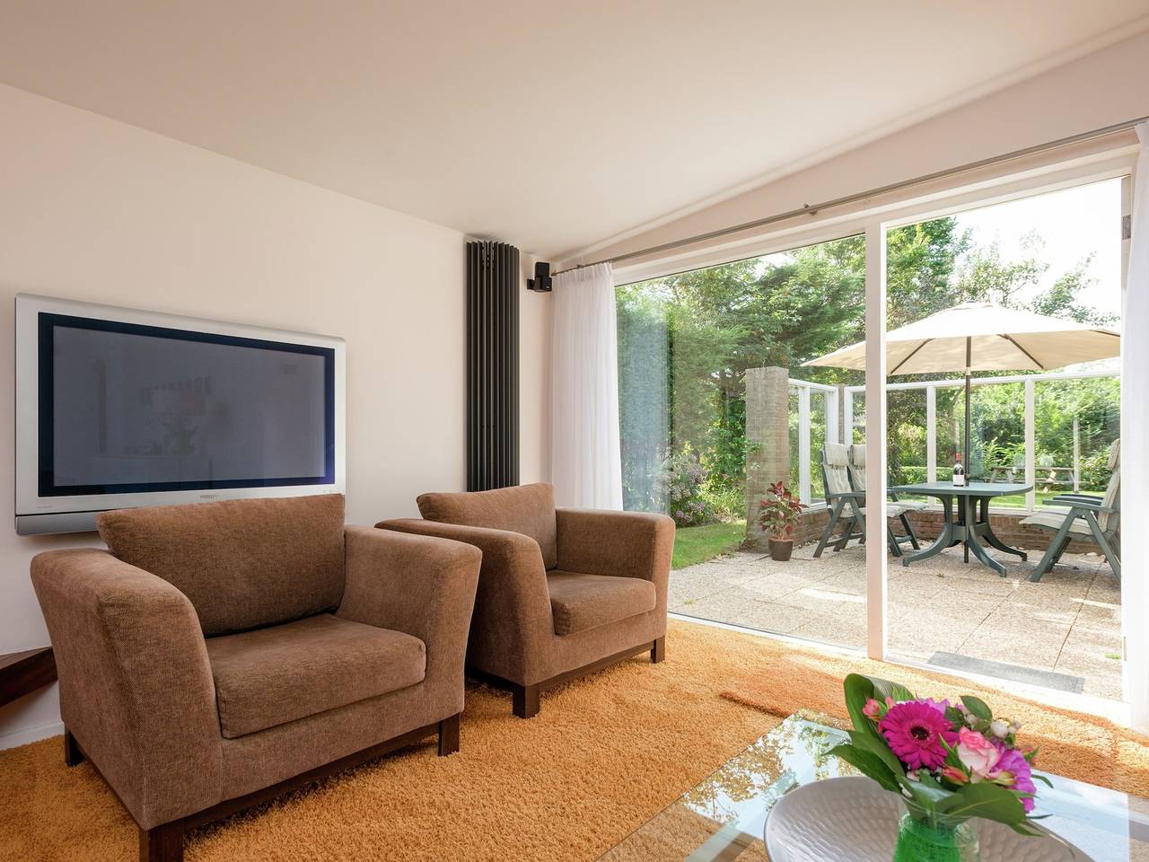 Spacious bungalow in Julianadorp aan Zee near the bulb fields in Julianadorp aan Zee, Julianadorp