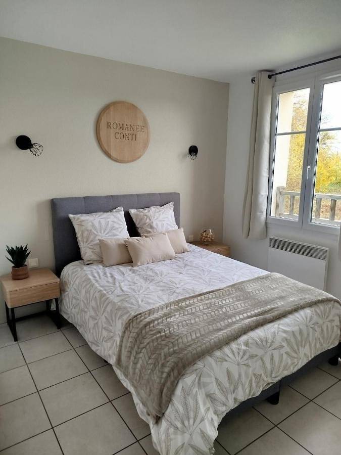 Appartement de vacances pour 6 personnes, avec sauna ainsi que terrasse et piscine