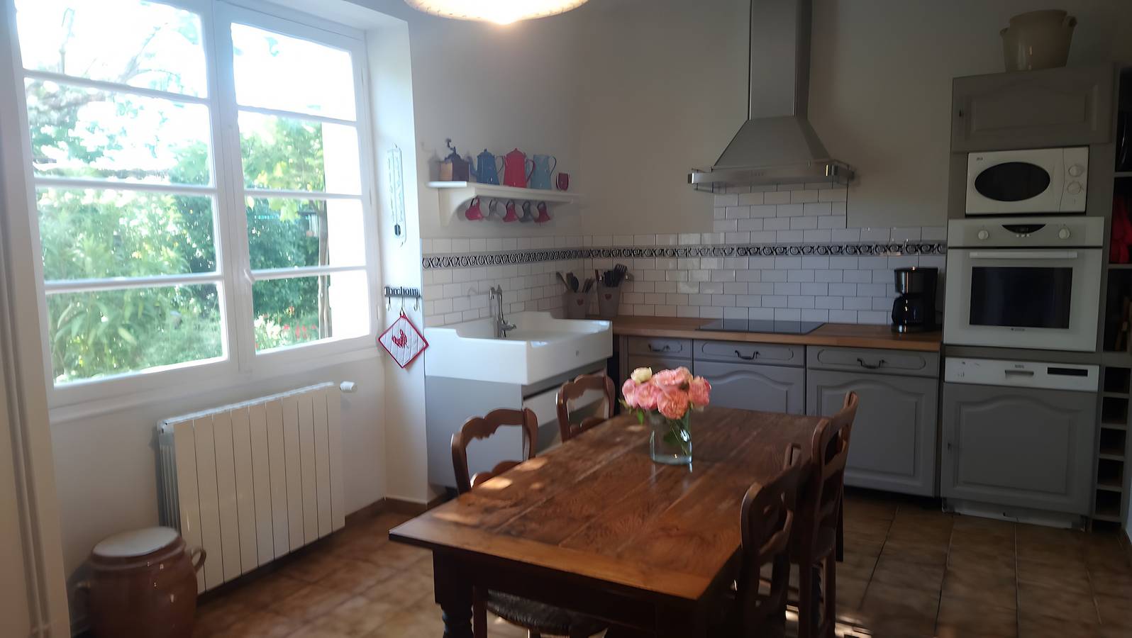 Belle maison de caractère, 10 personnes, grande piscine privée in Lagardelle, Quercy