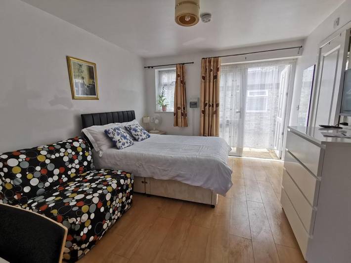 Maison d’hôte pour 2 personnes, avec terrasse et jardin