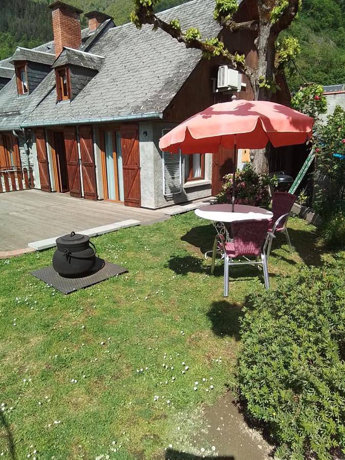 Gîte pour 2 personnes, avec terrasse à Cier-de-Luchon
