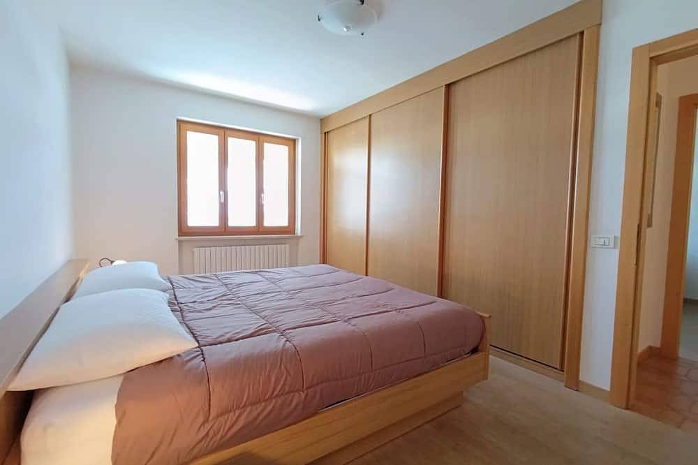 Apartamento entero, Precioso apartamento para 6 personas con Wifi, Tv y balcón in Predazzo, Dolomiti Superski