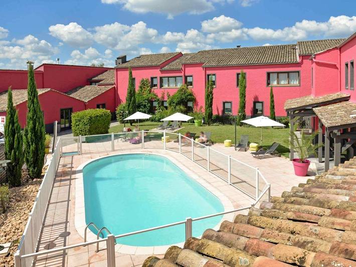 Hôtel pour 3 personnes, avec piscine et jardin à Chaintré - 3