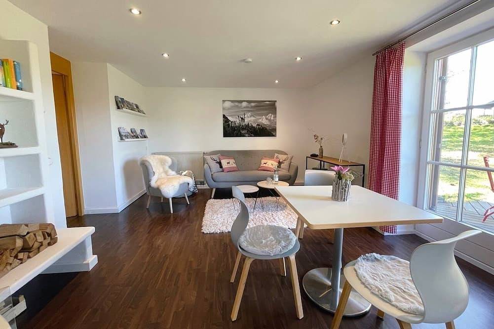 Ganze Wohnung, Ferienwohnung Allgäuglück - perfekte Lage - natur & stadtnah direkt in Füssen in Neuschwanstein, Schwangau