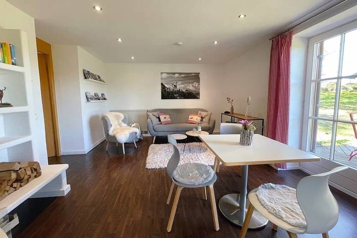 Ferienwohnung für 3 Personen, mit Garten und Terrasse in Schwangau