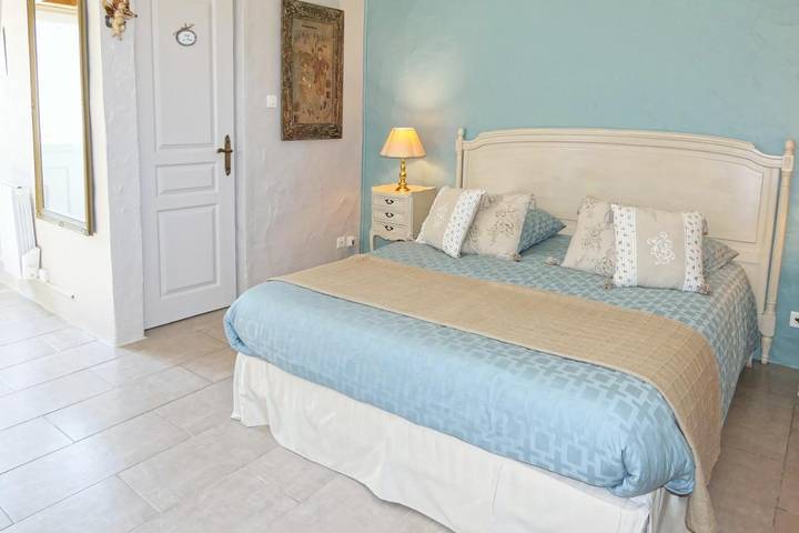 Chambre d’hôte pour 2 personnes, avec jardin ainsi que vue et terrasse à Saint-Vigor-le-Grand - 2