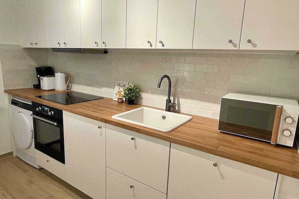 Ganze Wohnung, Westflügelwohnung zentral mit Parkplatz, Westflügel Apartment zentral mit Parkplatz in Bad Rothenfelde, Osnabrücker Land