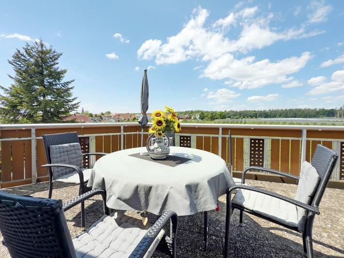 Ferienwohnung für 8 Personen, mit Balkon