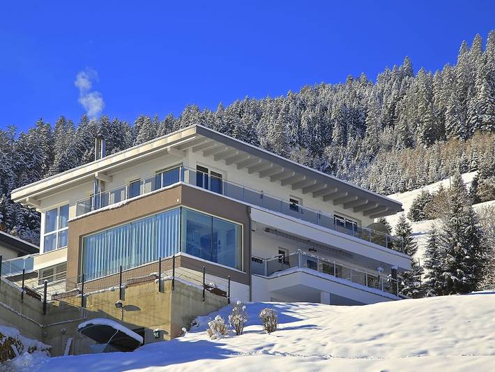 Ferienhaus für 5 Personen, mit Terrasse und Garten sowie Pool in Ladis