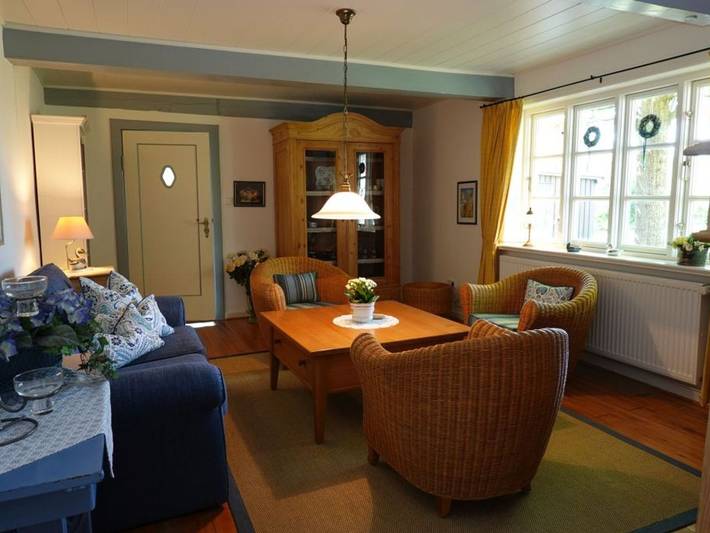 Ferienhaus für 5 Personen, mit Garten und Terrasse in Süderende - 4