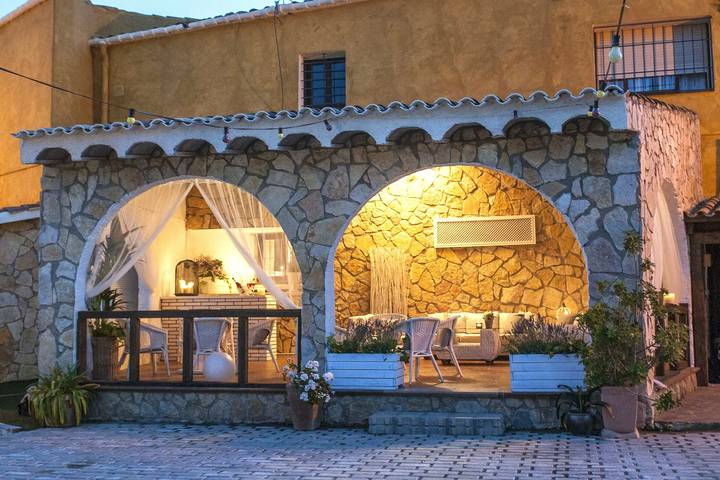 Chalet para 24 personas, con terraza y piscina en Alt Penedès - 4