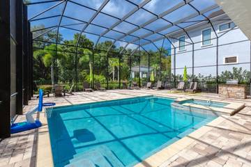 Villa for 10 Guests in Reunion Resort, Four Corners, Picture 2