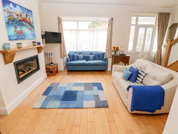 Cottage for 6 People in Swansea region, Photo 3