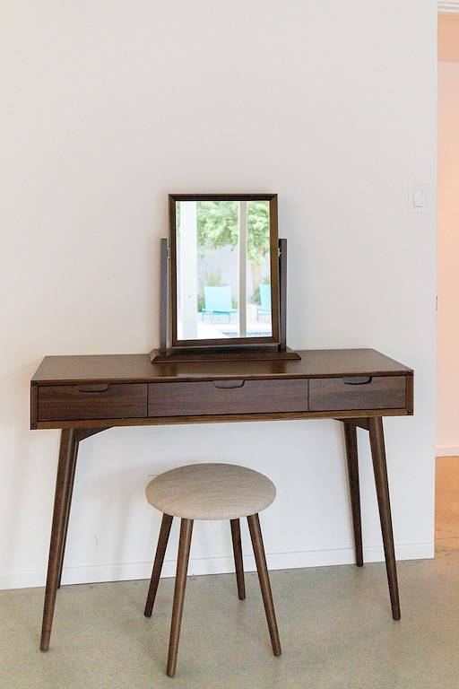 Vacation house for 6 people, with yard and hot tub, with pets in Palm Springs