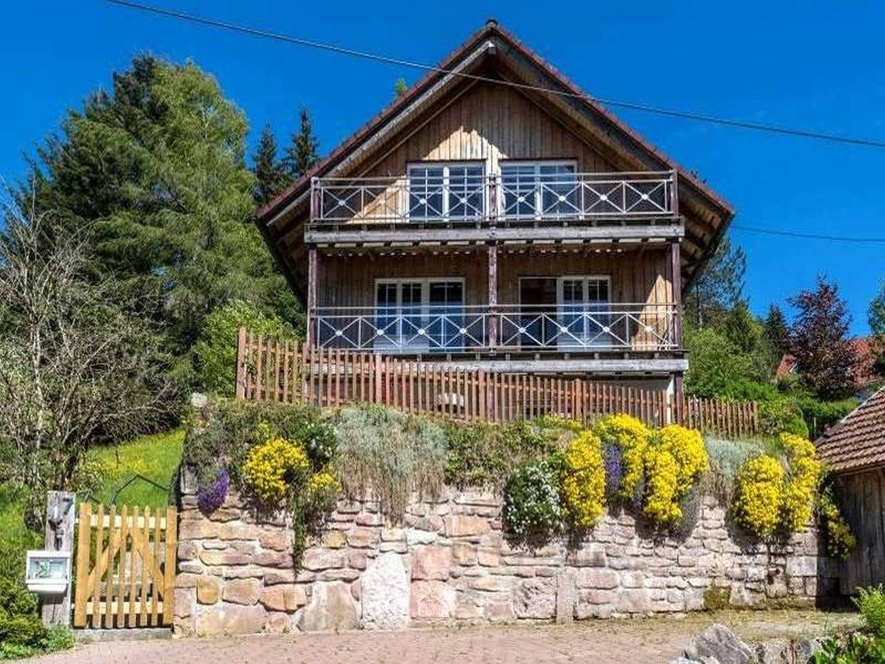 Schwarzwaldhaus Enzklösterle - Ferienhaus, 160 qm, max. 16 Personen in Enzklösterle, Nordschwarzwald