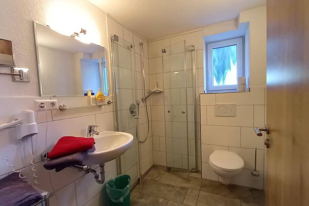 Ganze Wohnung, Ferienhof Metzler 2 Zi. Fewo Brombeere oder Himbeere in Bodnegg, Region Bodensee-Oberschwaben