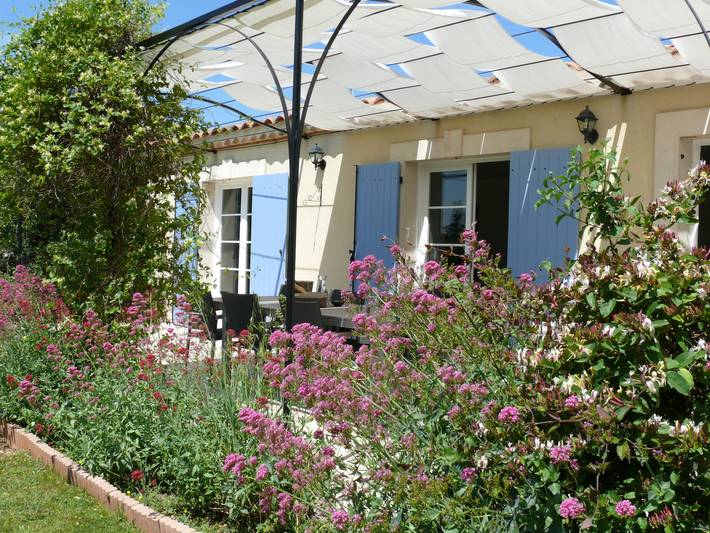 Gîte pour 10 personnes, avec piscine à Saint-Martin-de-Crau - 4