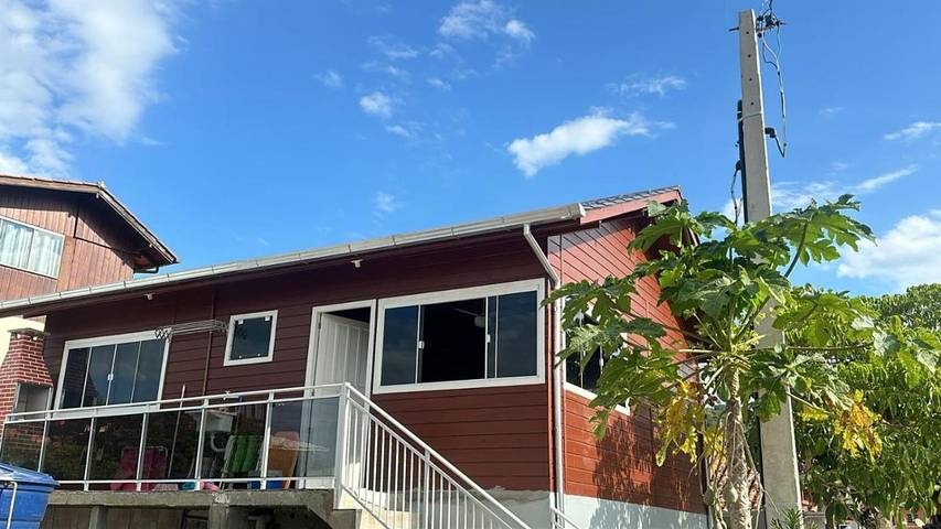 Casas e apartamentos de temporada para 6 pessoas, com vista em Praia da Pinheira