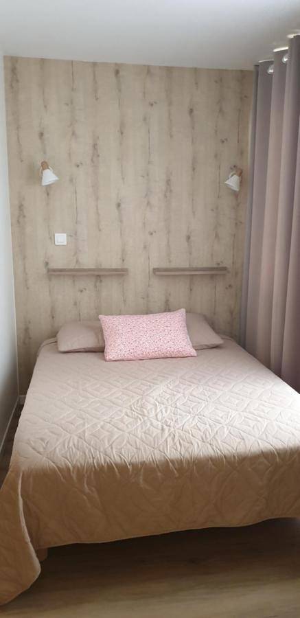 Triple Room with Balcony in Villard-de-Lans, Parc naturel régional du Vercors