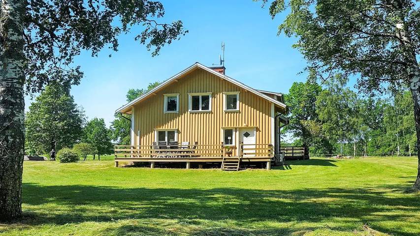 Ferienhaus für 15 Personen, mit Whirlpool und Garten in Gullspang - 3