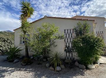 Gîte pour 2 personnes, avec jardin à Calenzana