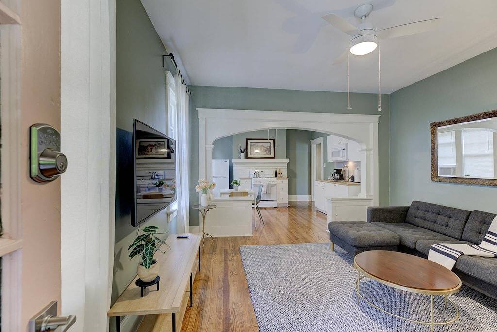 Ganze Wohnung, Serene and Stylish Classic Apartment in Midtown! in Memphis, Tennessee