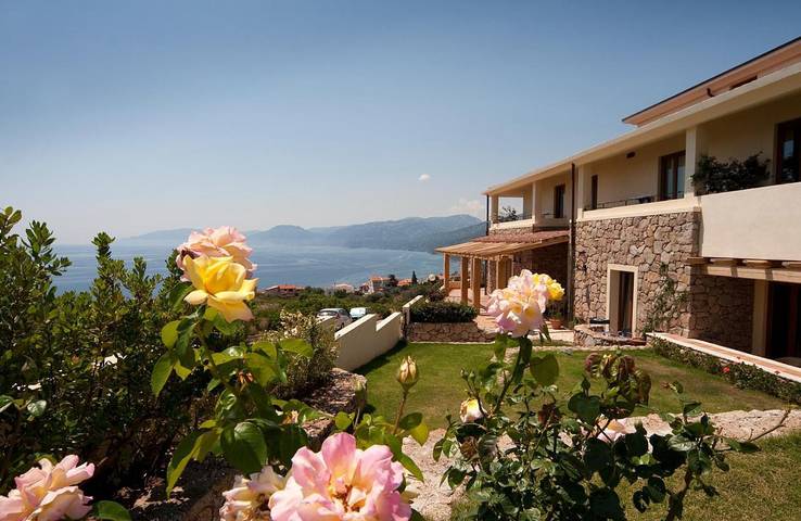 Hôtel pour 2 personnes, avec piscine ainsi que jardin et vue, animaux acceptés