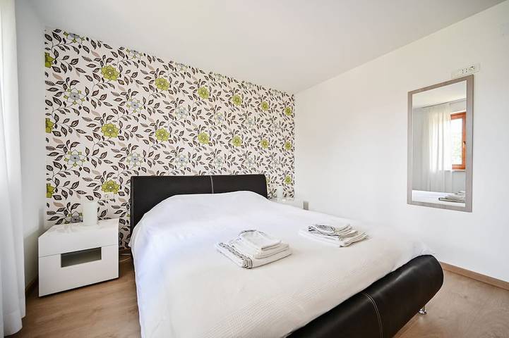 Familienferienhaus mit Schwimmbad, Sauna ˛& Spielzimmer in Istrien, pet friendly in Krnica, Marčana